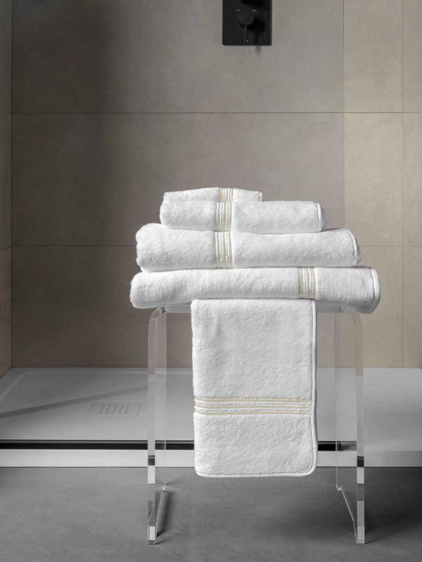 Platinum Luxury Guest Towel